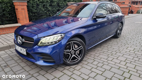Mercedes-Benz Klasa C 220 d 4MATIC 9G-TRONIC