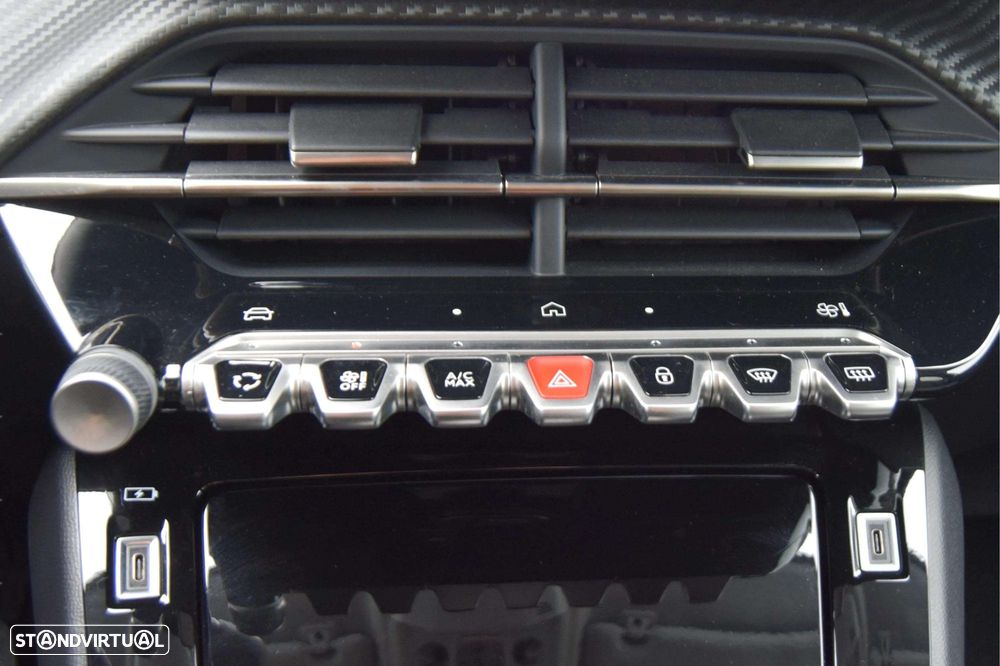 Peugeot 208 1.2 Hybrid Allure e-DCS6 - 18