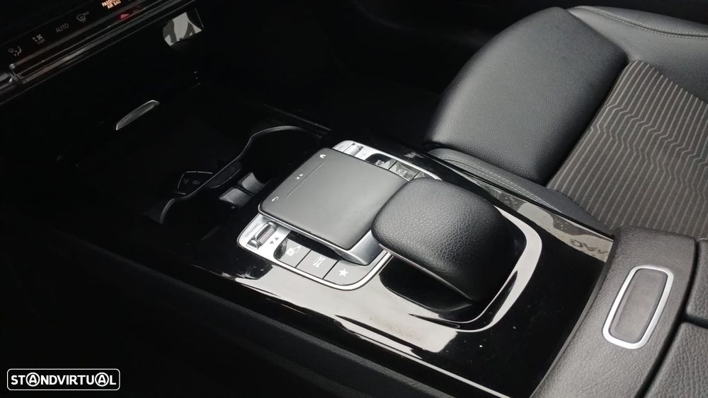 Mercedes-Benz CLA 180 - 19