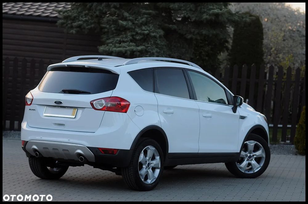 Ford Kuga 2.0 TDCi Titanium - 3