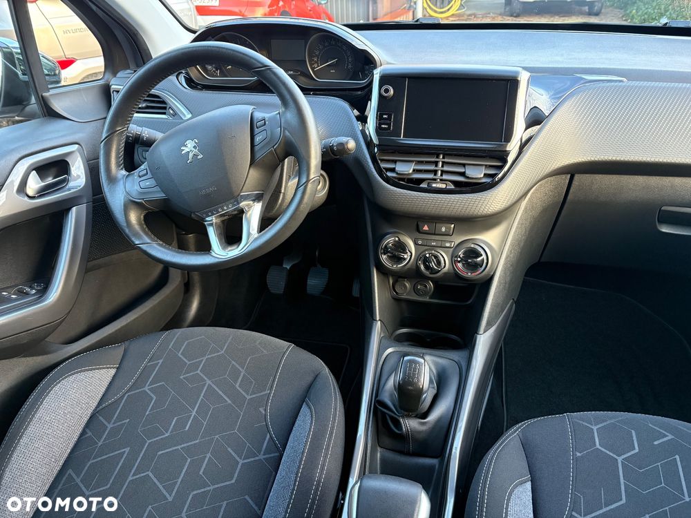 Peugeot 2008 PureTech 82 Style - 6