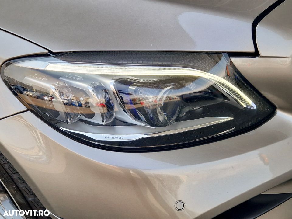 Mercedes-Benz C 300 Aut. - 10