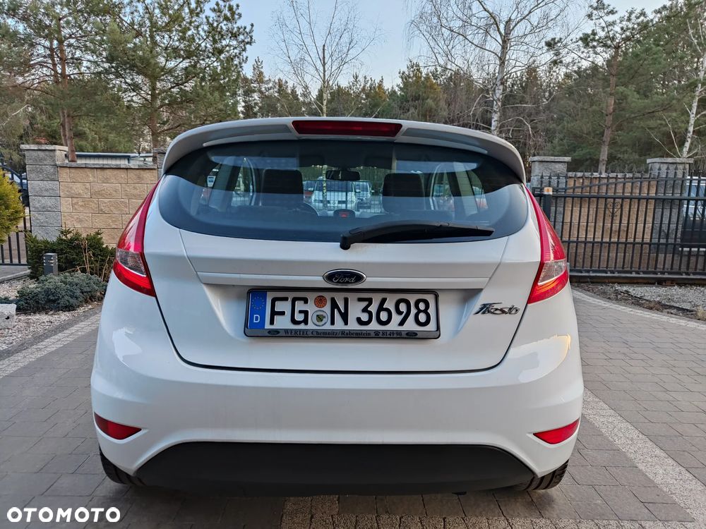 Ford Fiesta 1.25 Champions Edition - 31