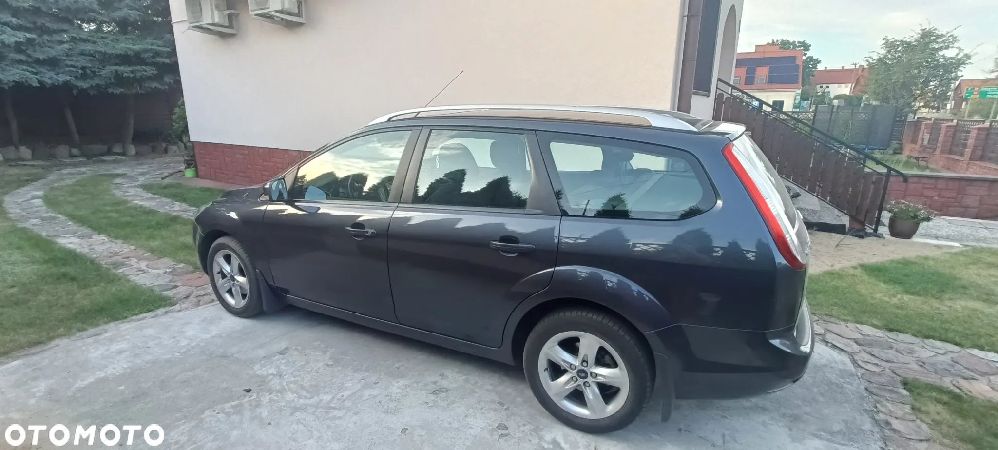 Ford Focus 1.8 FF Trend - 3