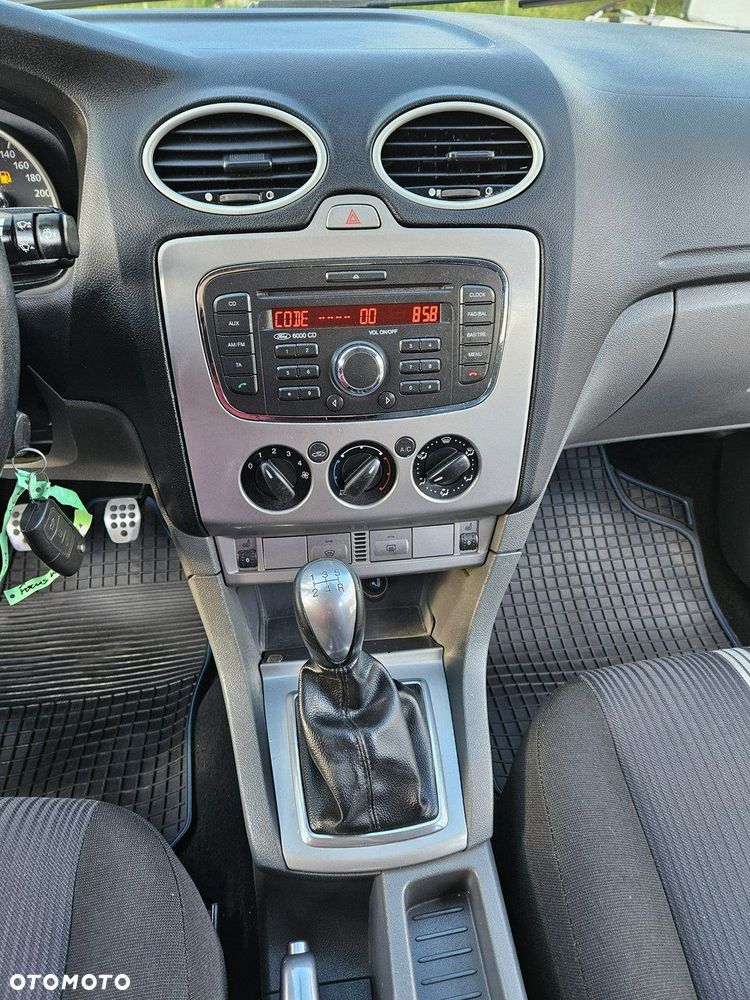 Ford Focus - 13