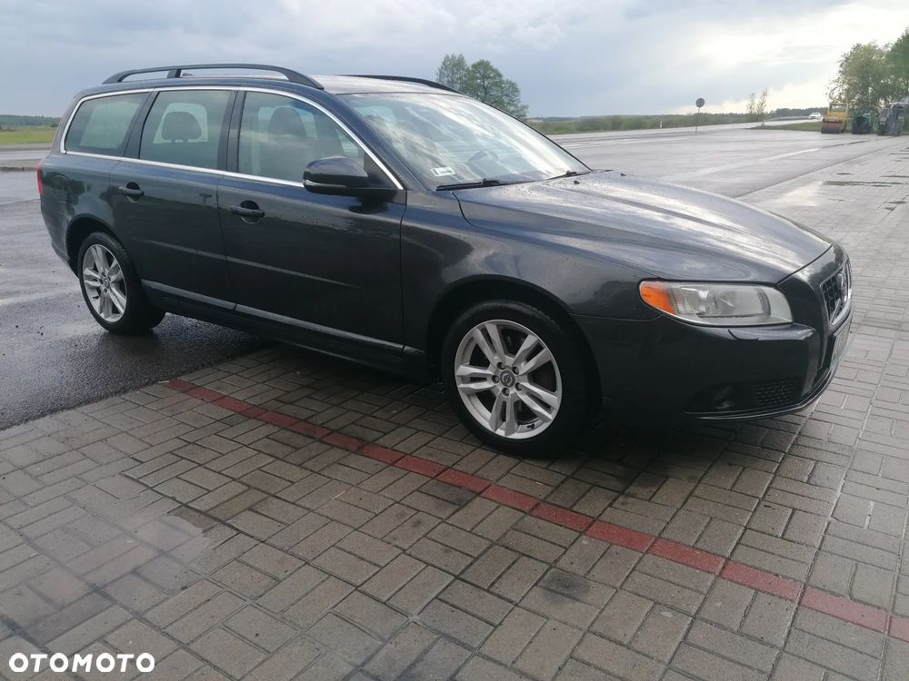 Volvo V70 D3 Summum - 2