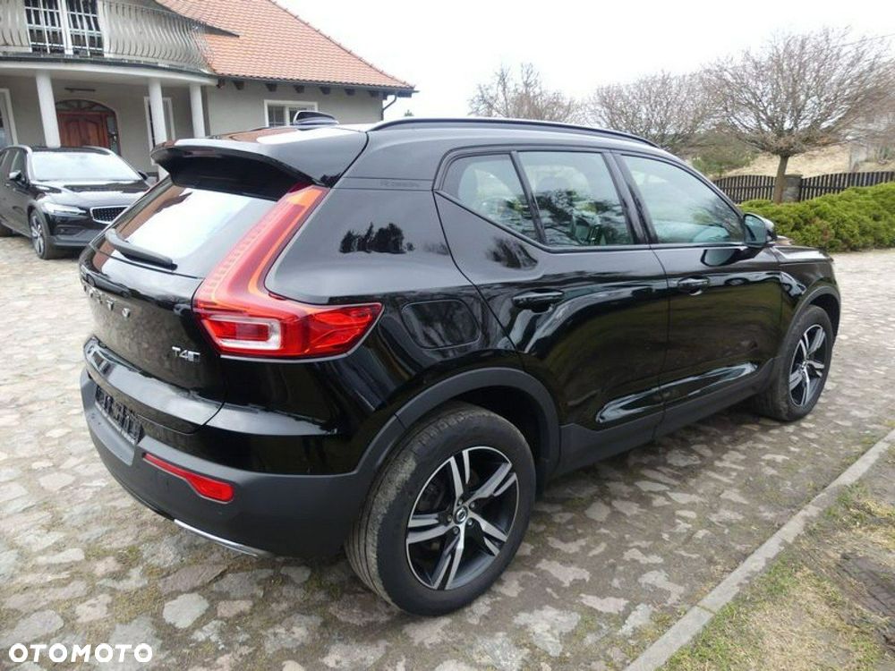 Volvo XC 40 T4 AWD Geartronic R-Design - 22