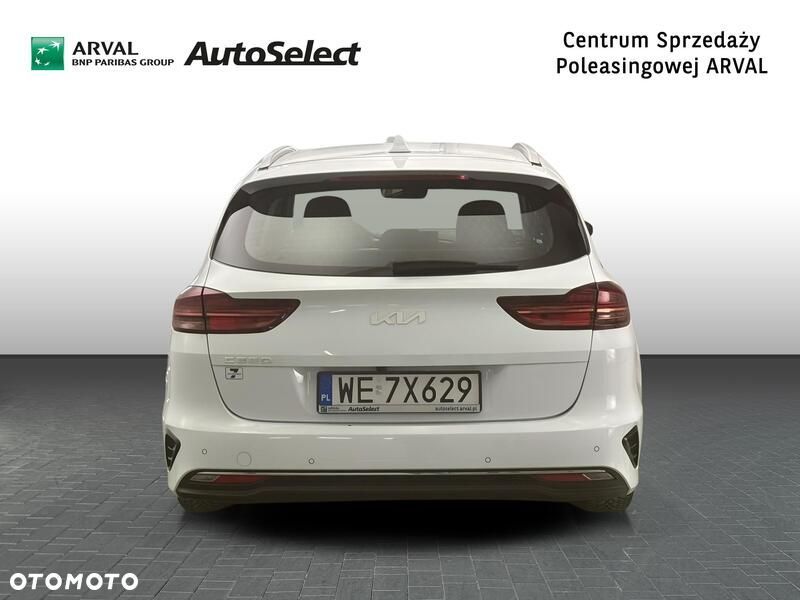 Kia Ceed 1.5 T-GDI M - 5