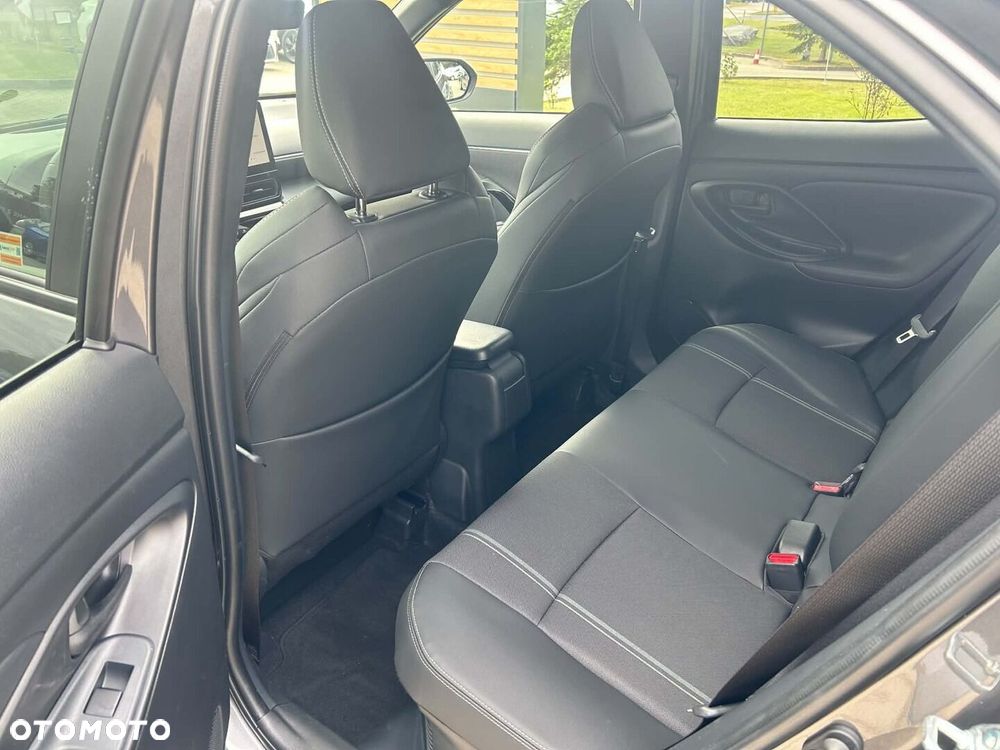Toyota Yaris Cross Hybrid 1.5 Executive - 23