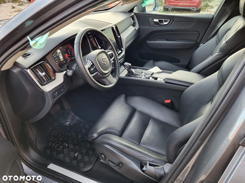 Volvo XC 60 D4 Inscription - 16