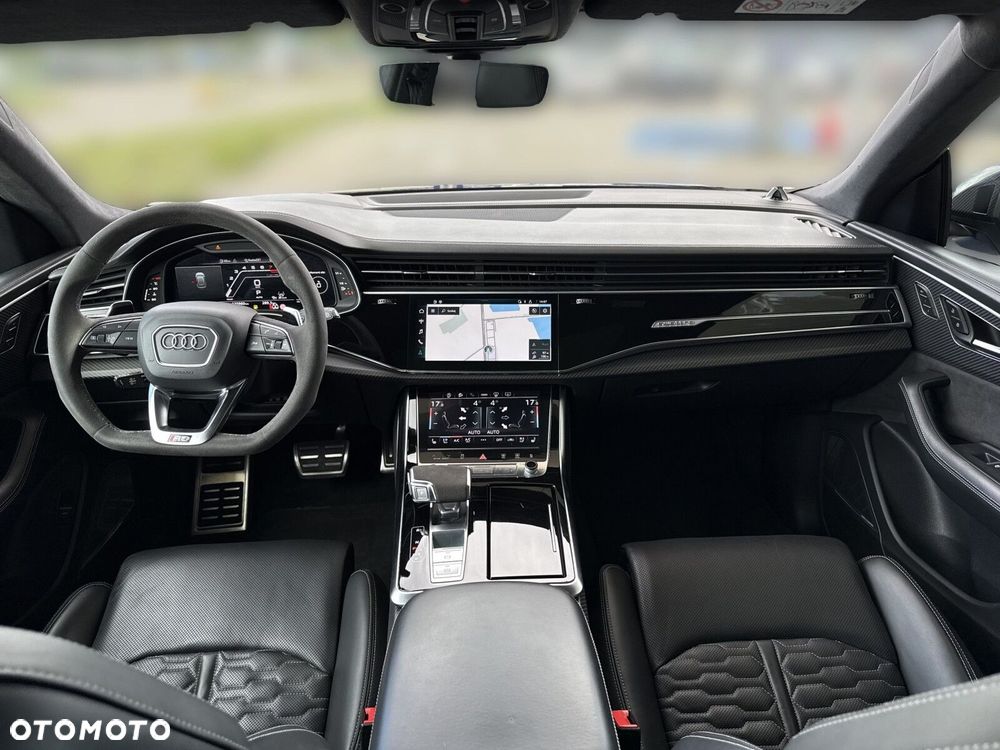 Audi RS Q8 - 21