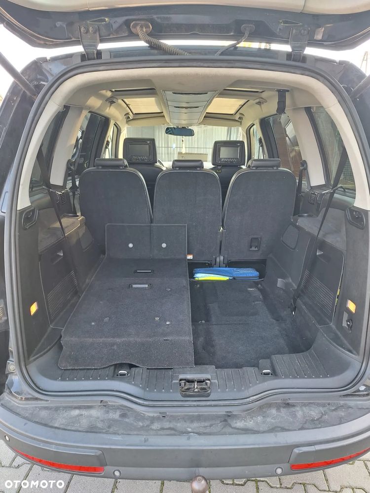 Ford Galaxy - 7