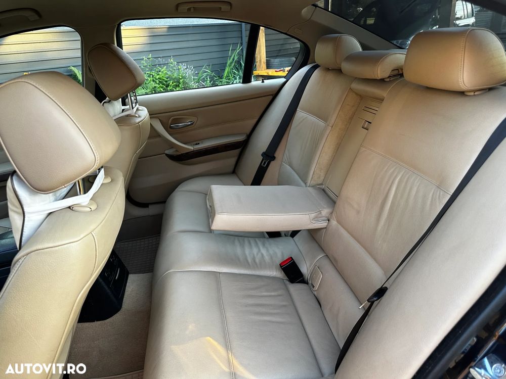 BMW Seria 3 - 27