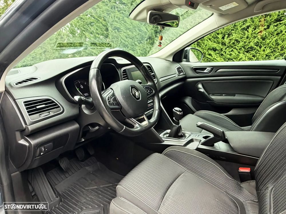 Renault Mégane BLUE dCi 115 ZEN - 12