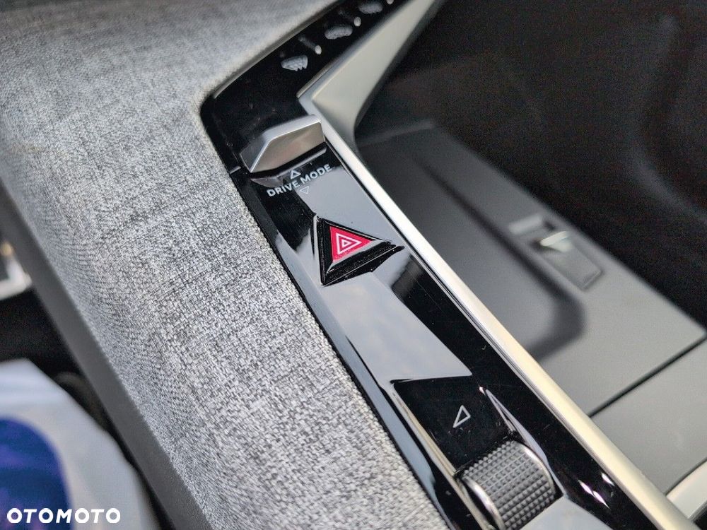 Peugeot 5008 1.2 PureTech mHEV GT S&S e-DCS6 - 20