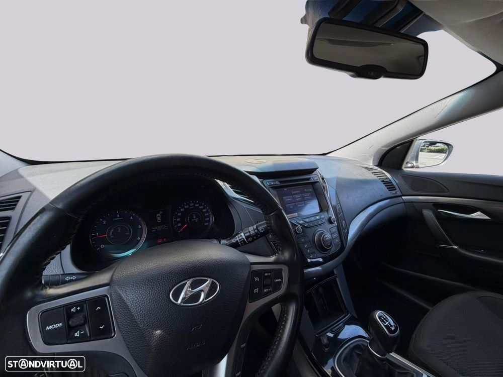 Hyundai i40 - 12