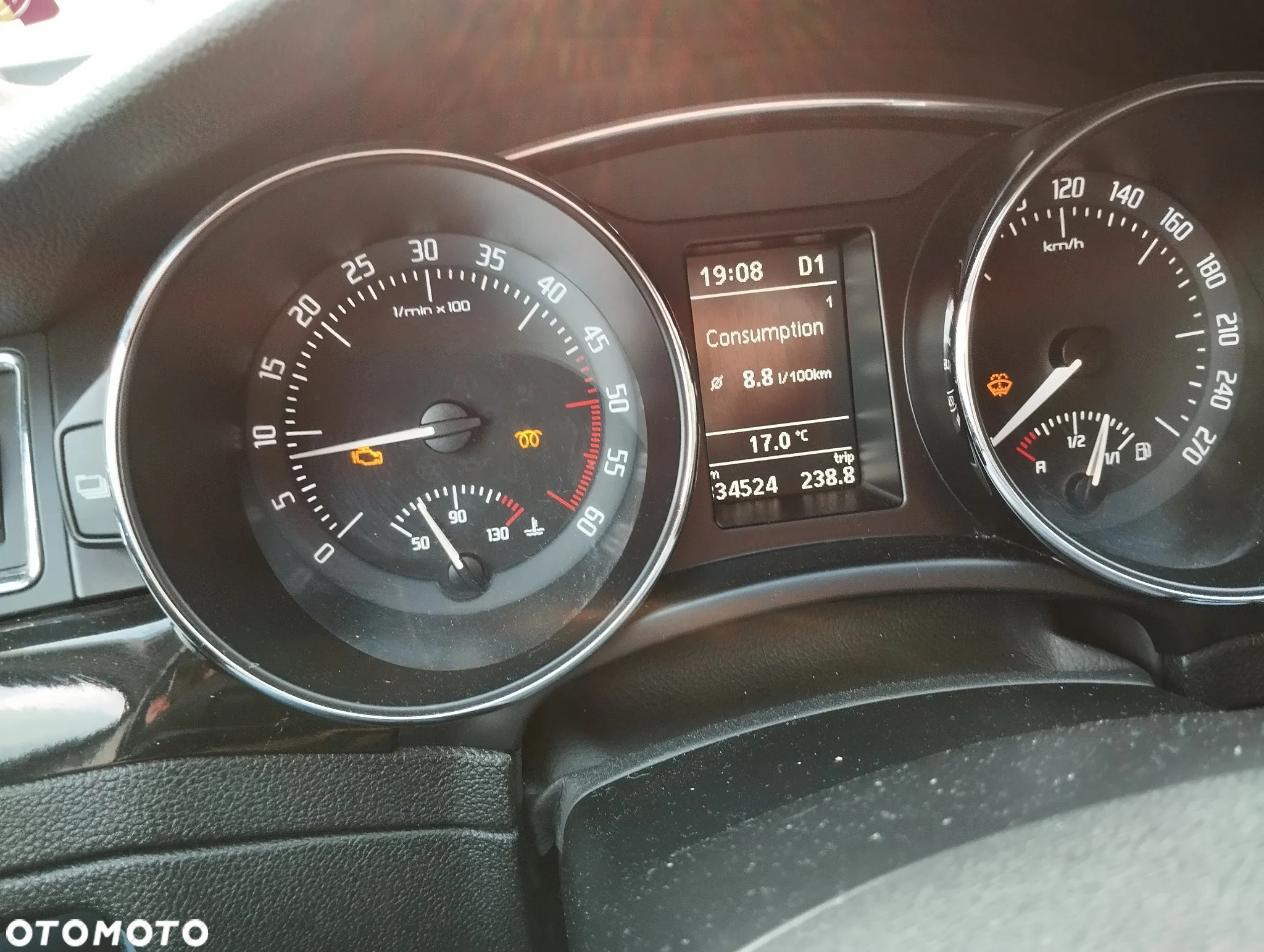 Skoda Superb 2.0 TDI Elegance DSG - 16