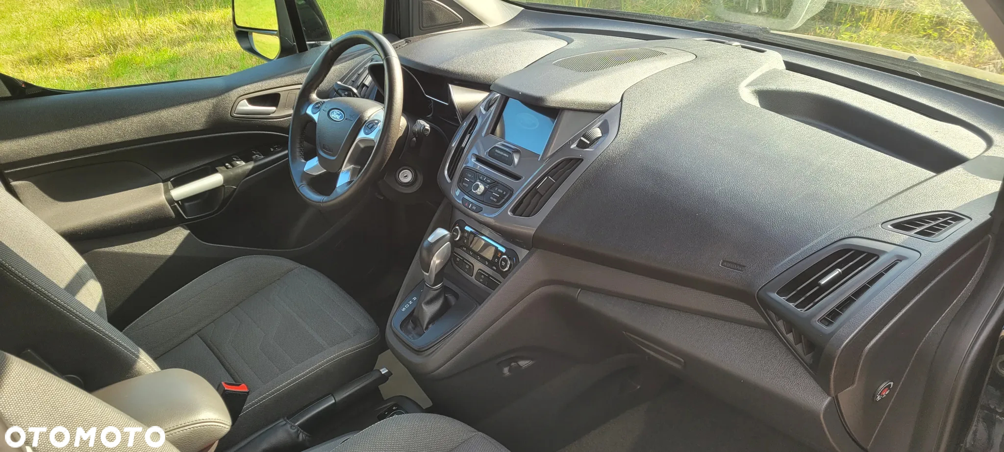 Ford Tourneo Connect Grand - 15