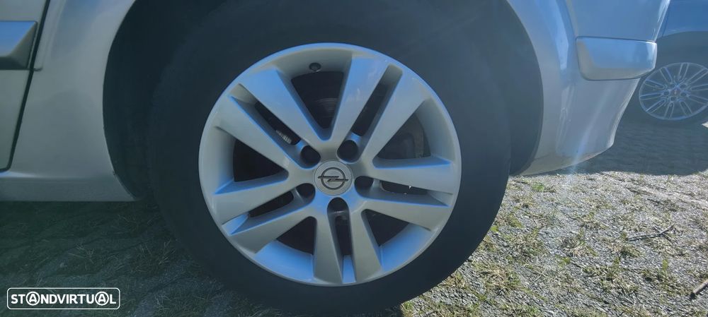 Opel Astra 1.3 CDTI Edition - 8