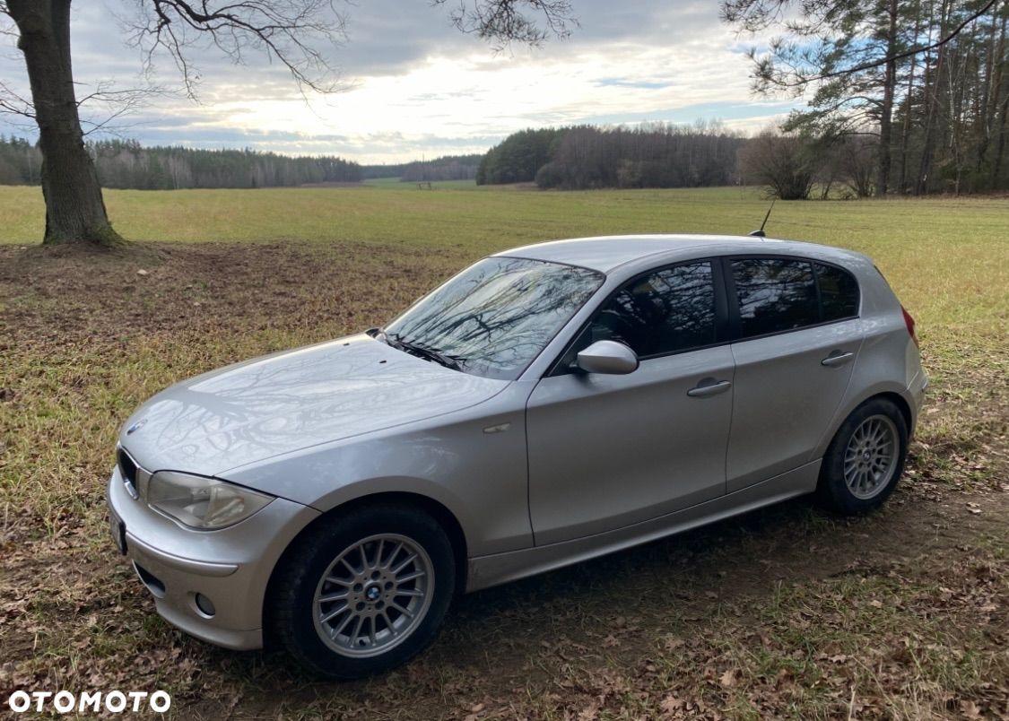 BMW Seria 1 118i - 1
