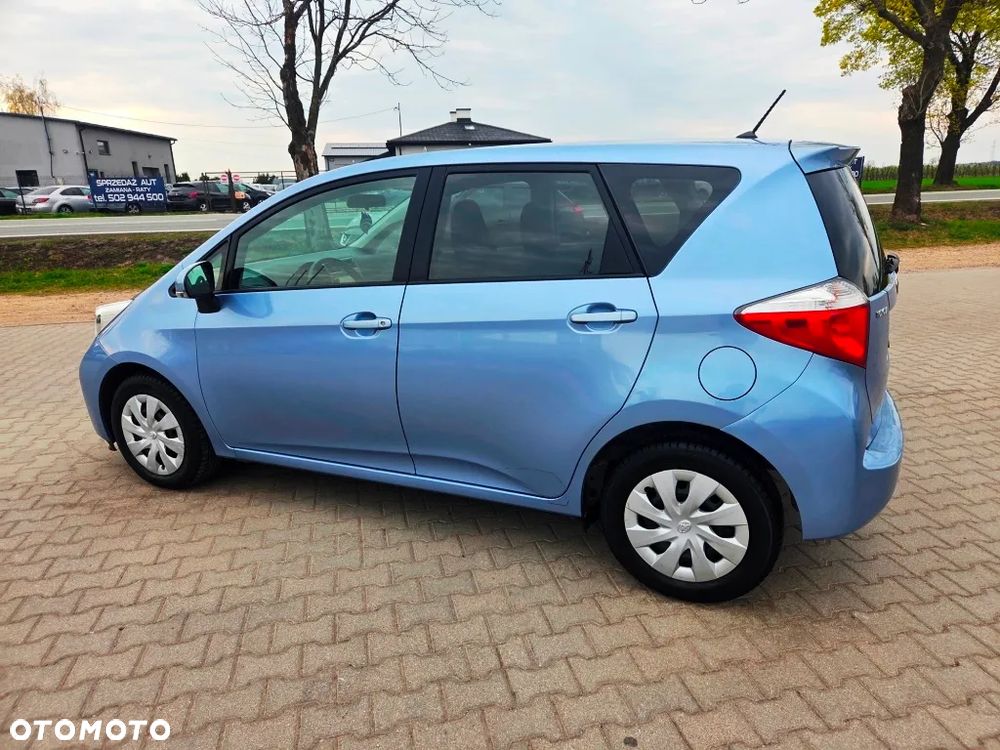Toyota Verso S 1.33 Premium - 16