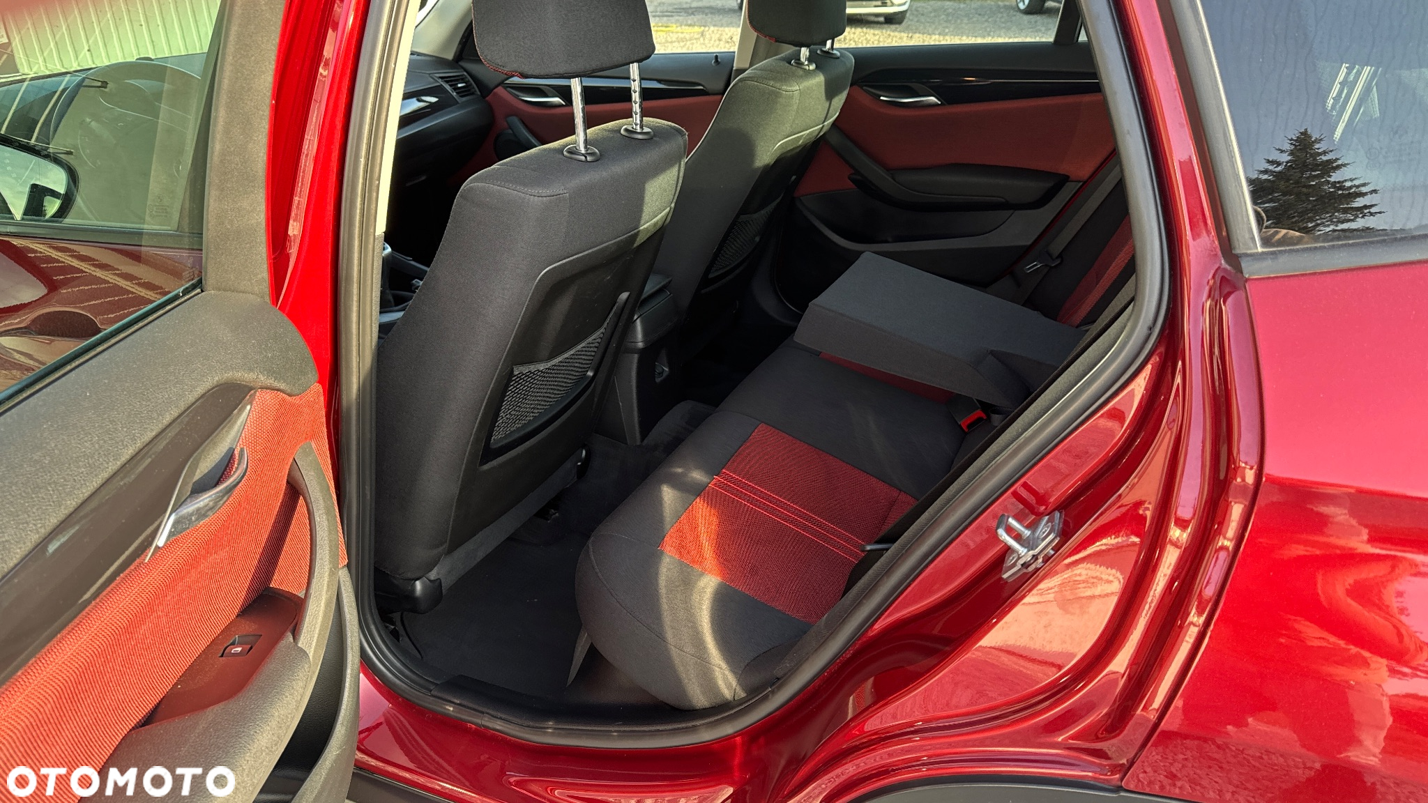 BMW X1 sDrive18i Sport Line - 36
