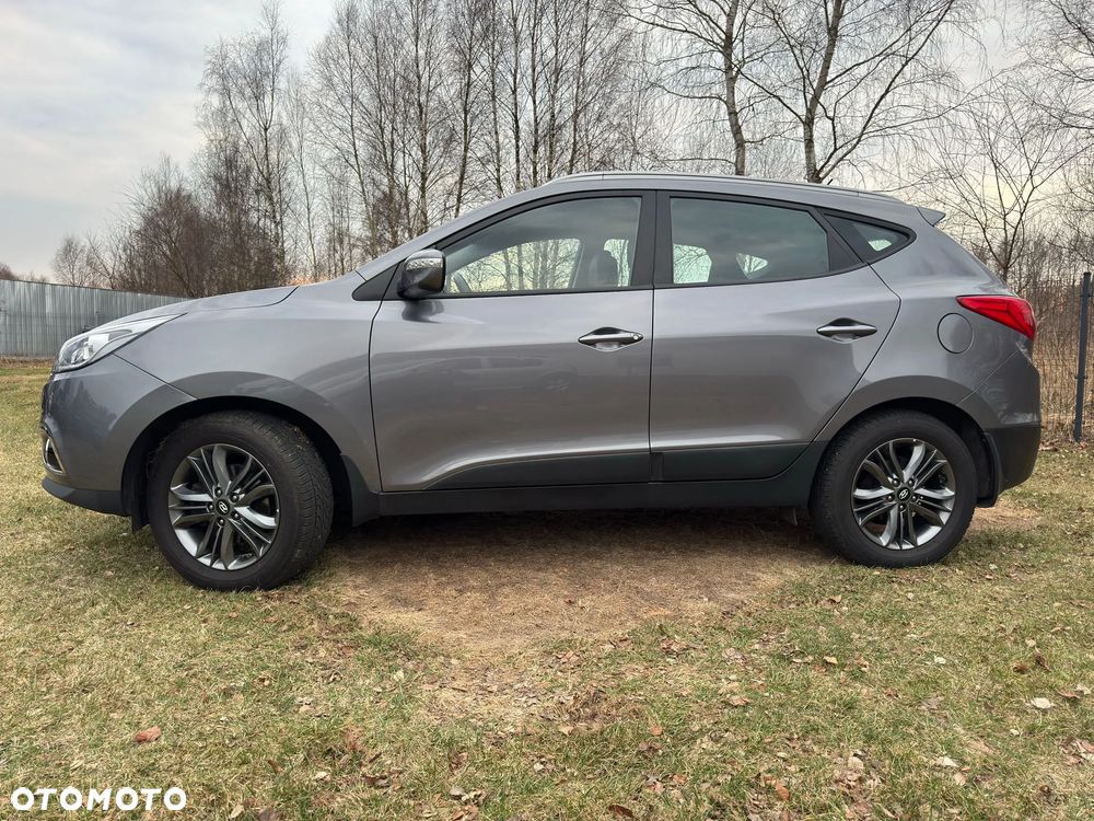 Hyundai ix35 1.6 2WD Fifa World Cup Edition - 16