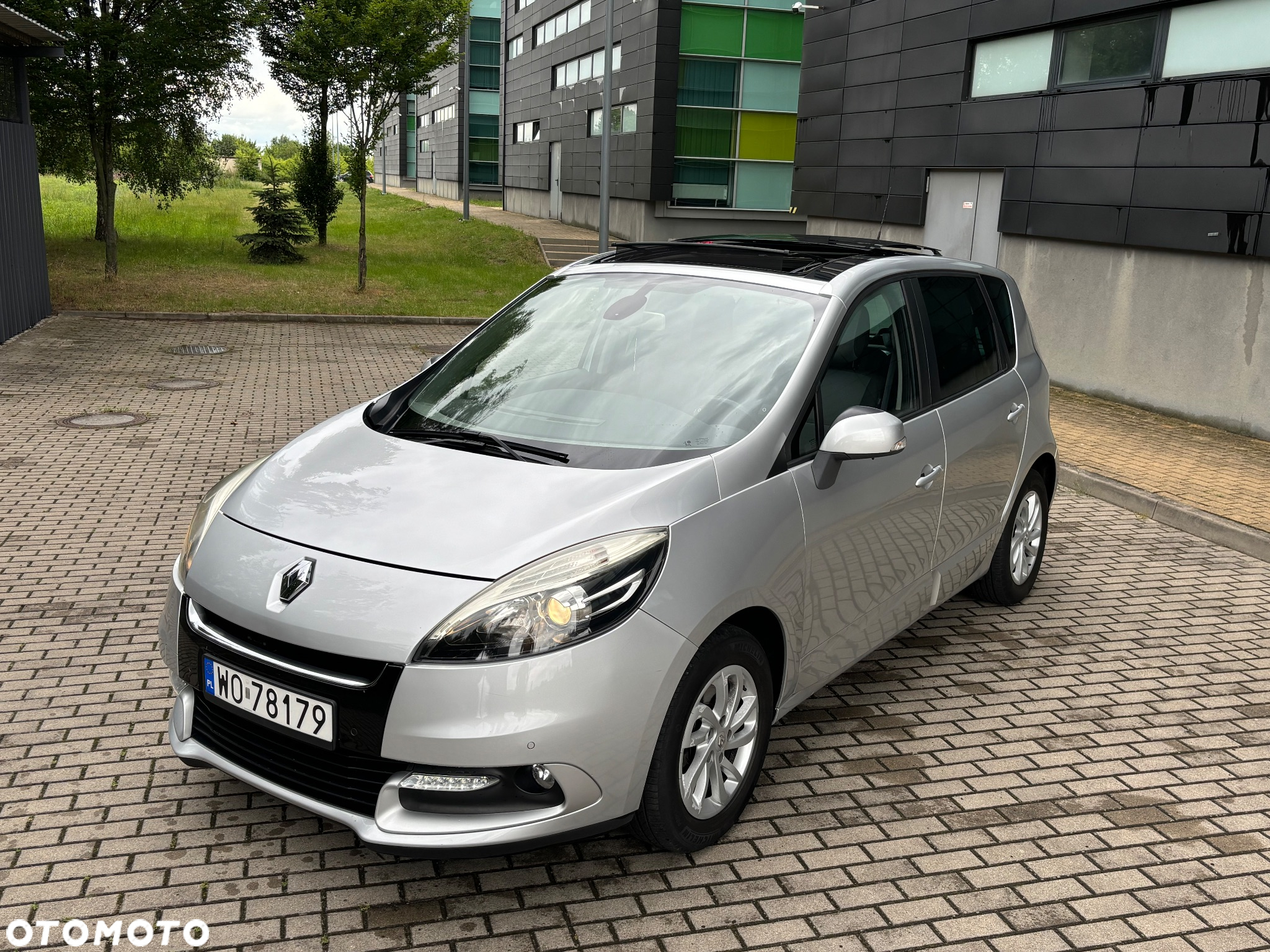 Renault Scenic - 4