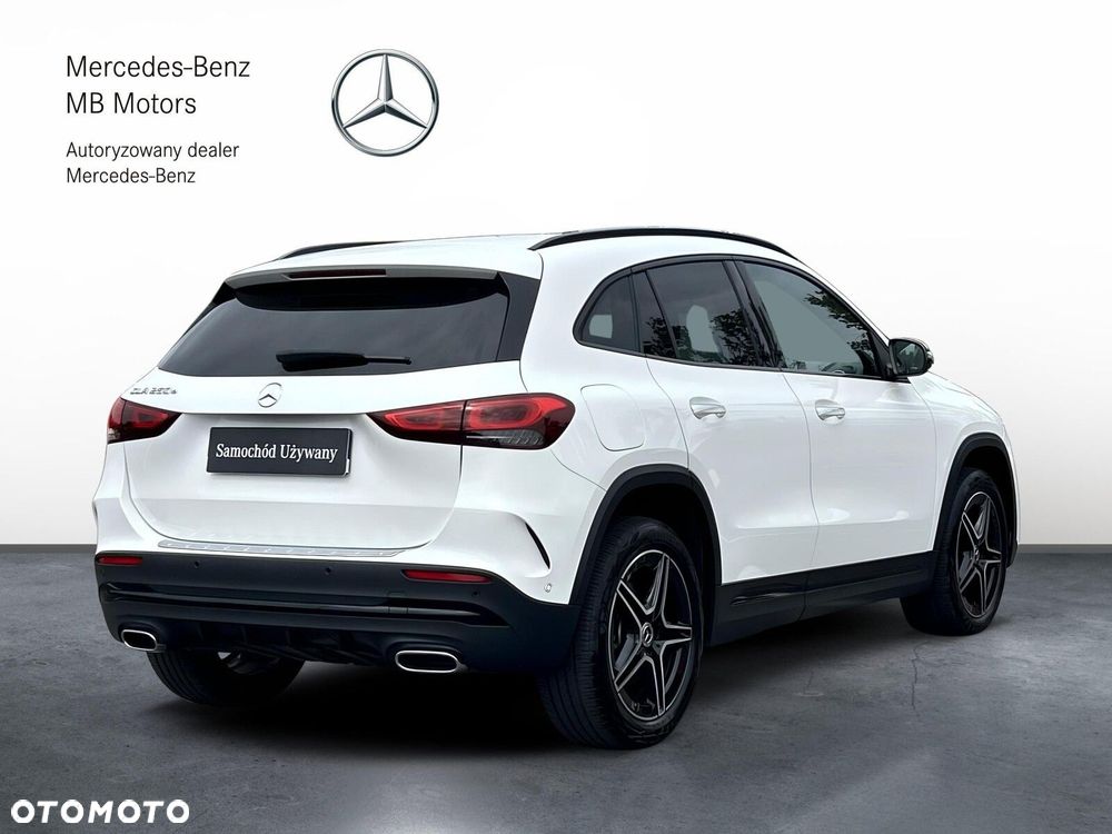 Mercedes-Benz GLA - 6