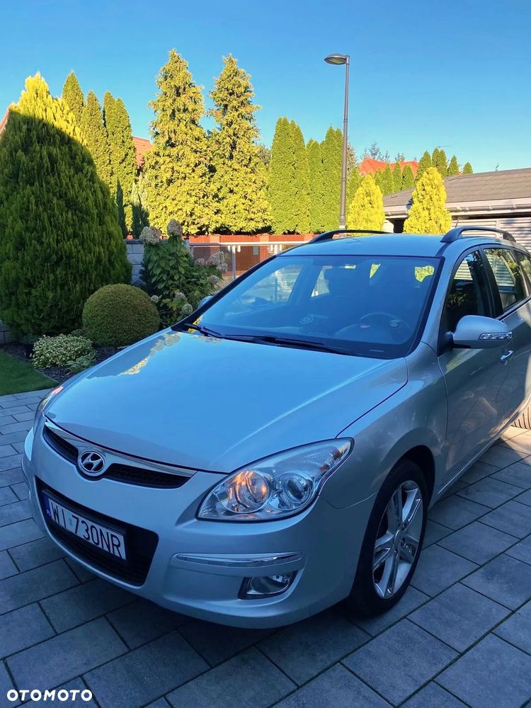 Hyundai i30 2.0 Automatik Premium - 3