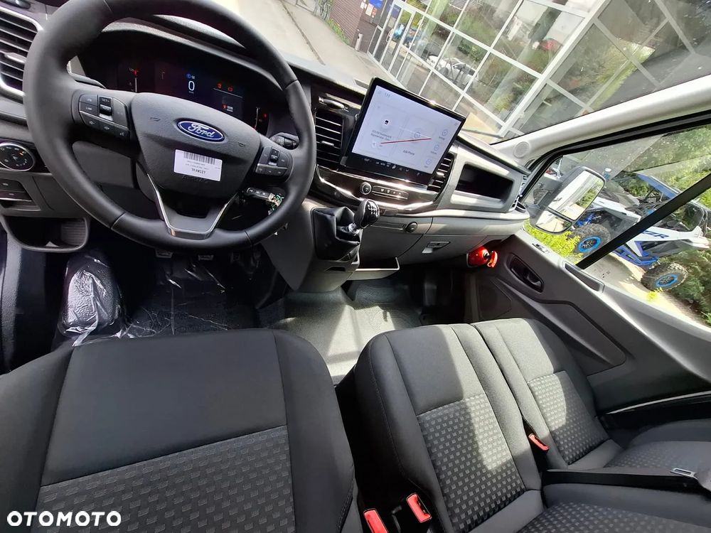 Ford Transit - 16