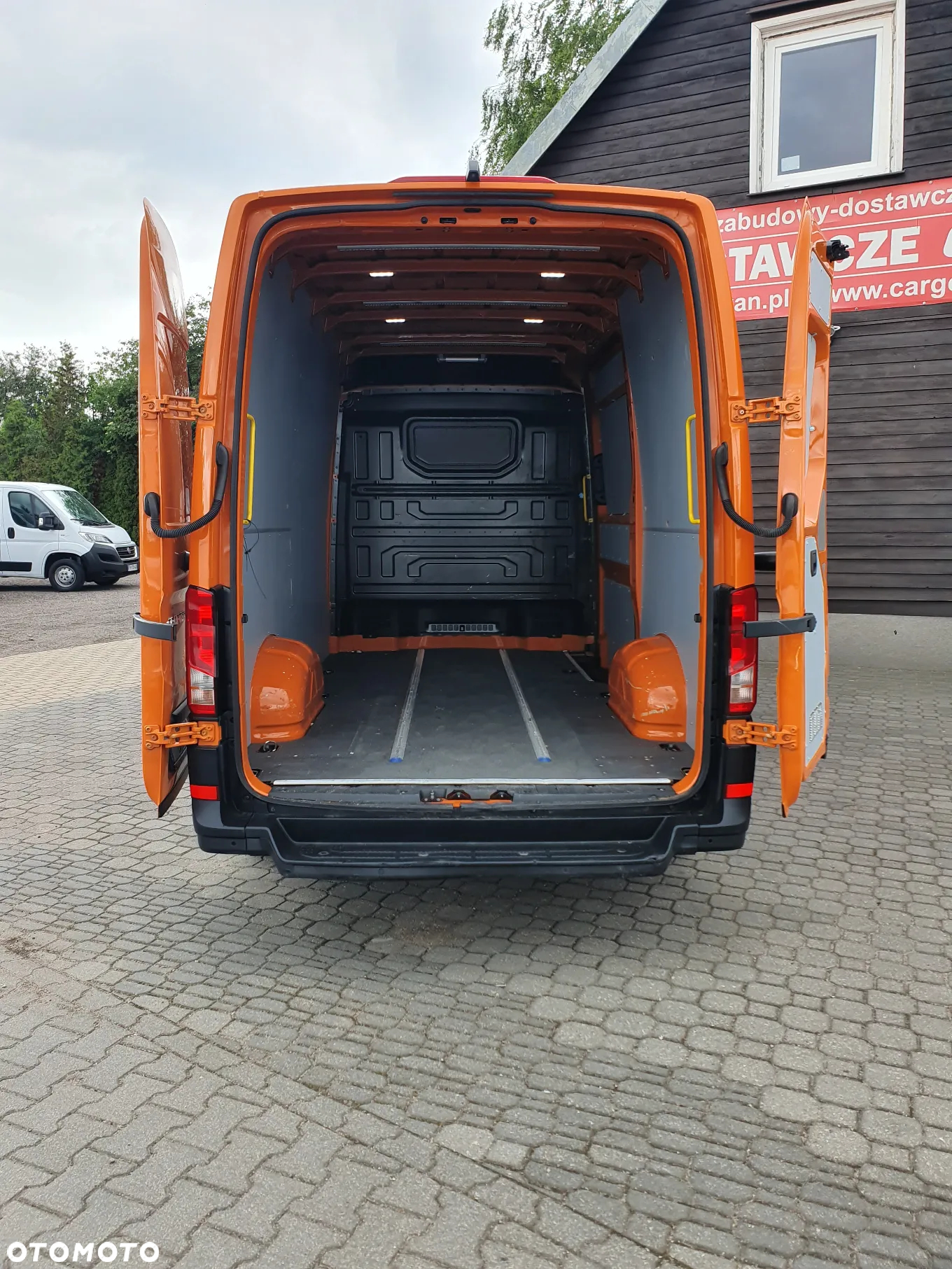 Volkswagen CRAFTER - 8