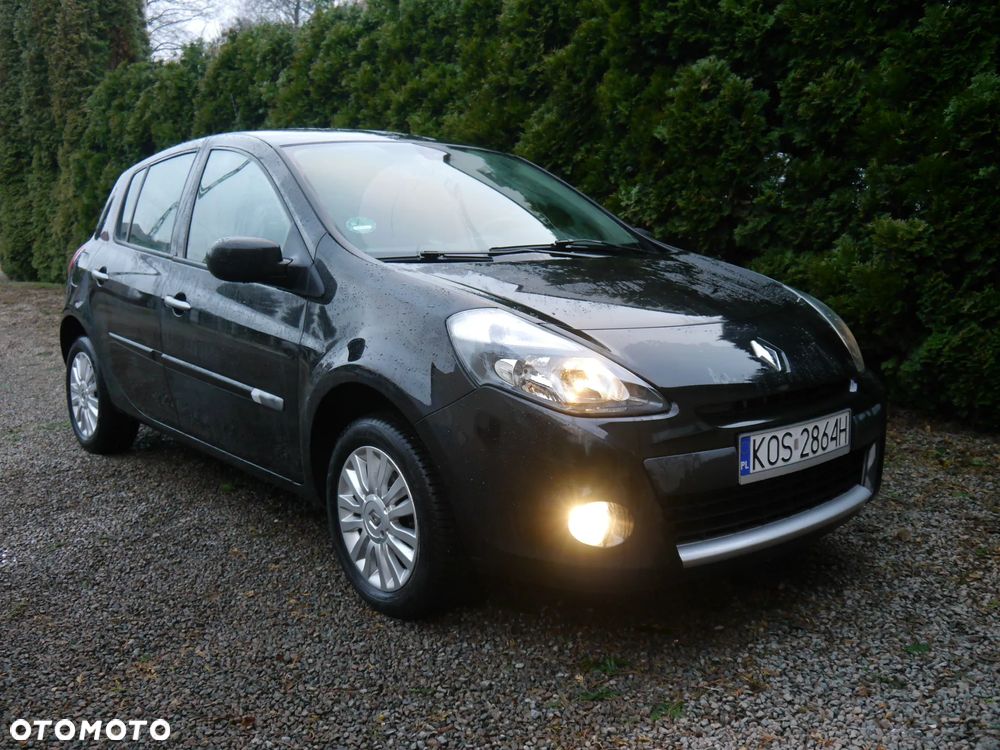 Renault Clio 1.2 16V 75 Dynamique - 9