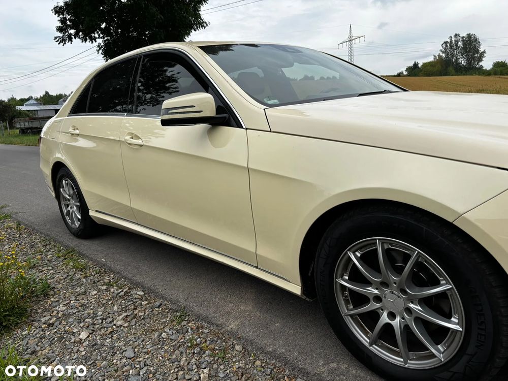 Mercedes-Benz Klasa E 220 BlueTEC 4Matic 7G-TRONIC Avantgarde - 5