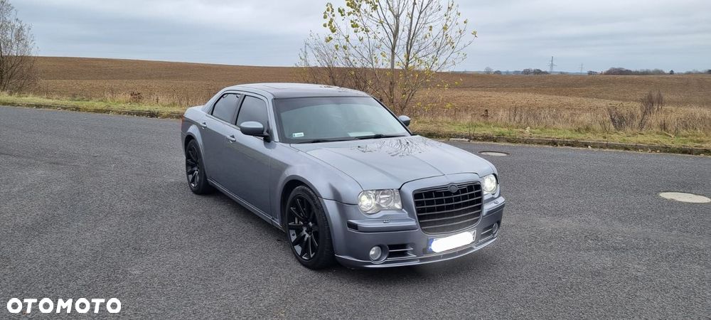 Chrysler 300C 6.1 V8 Hemi SRT8 - 2
