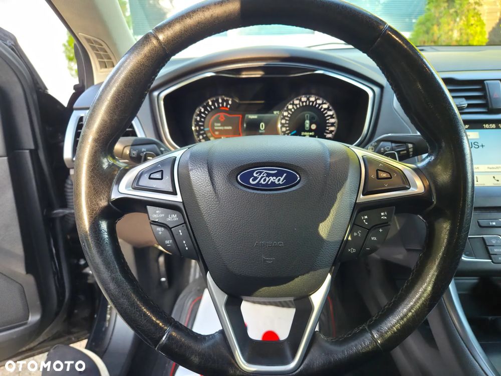 Ford Mondeo - 11