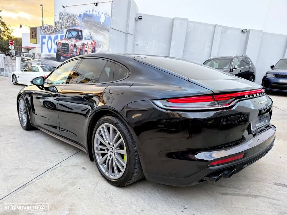 Porsche Panamera 4 E-Hybrid - 5