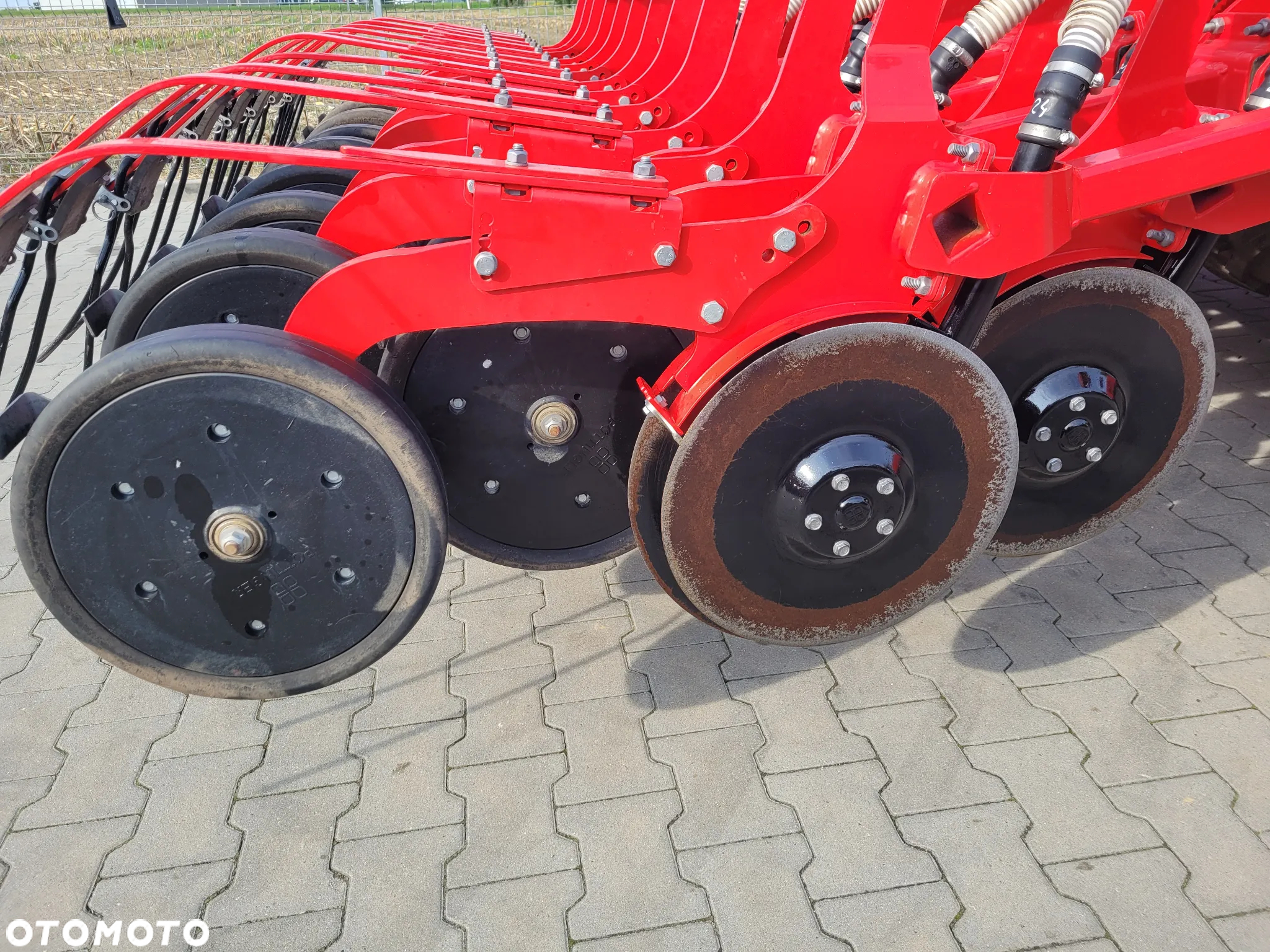 Pottinger Terrasem R3 FERTILIZER - 4