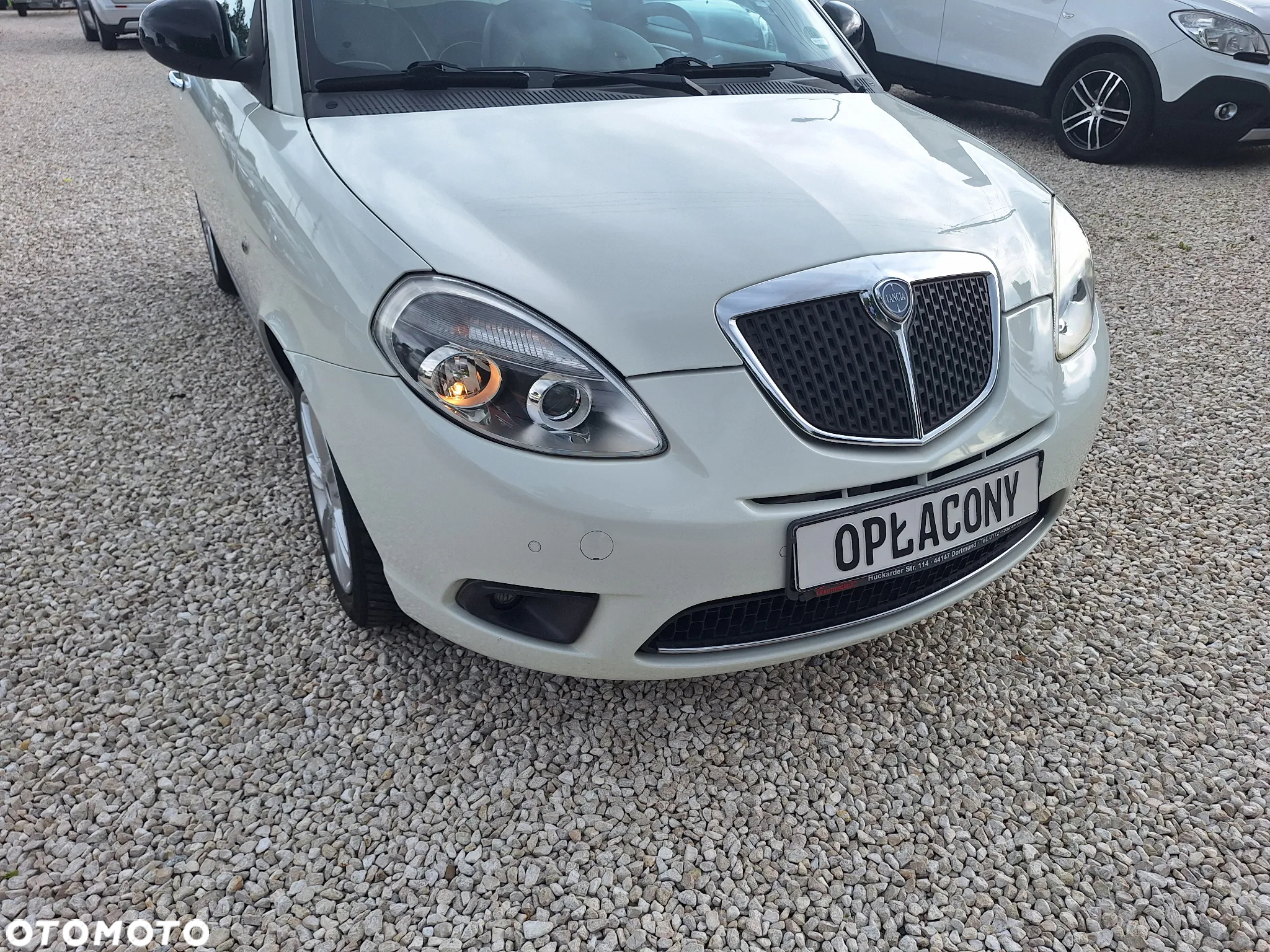 Lancia Ypsilon 1.2 8V Argento (4 os.) - 5