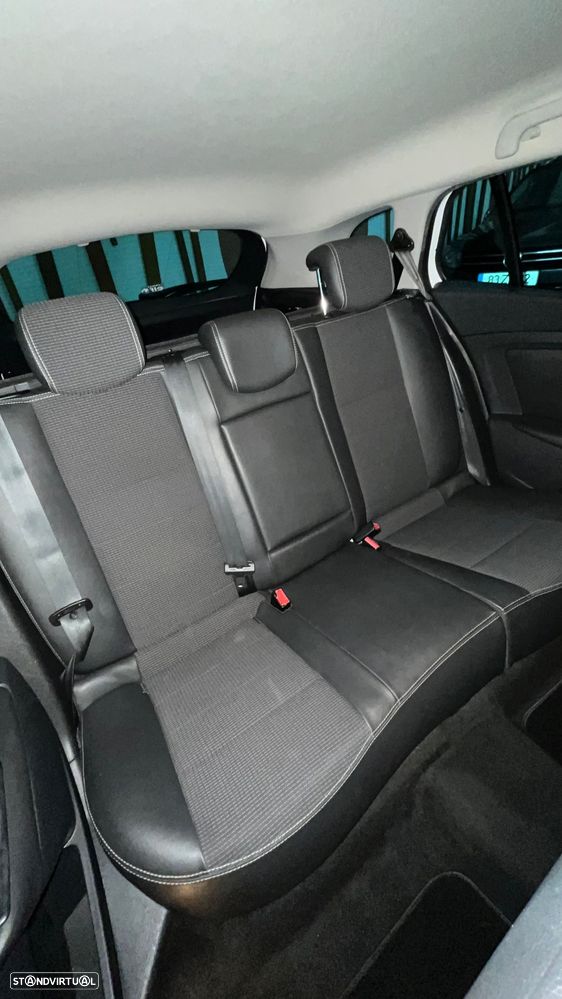 Renault Mégane Sport Tourer 1.5 dCi GT Line SS - 11