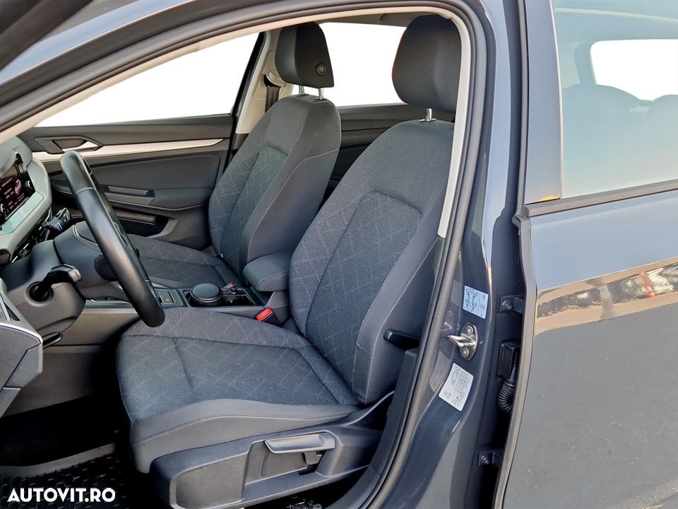 Volkswagen Golf 1.0 TSI Life - 10