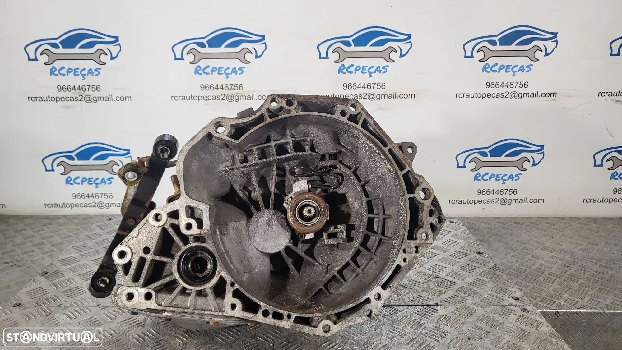 Caixa 5 Velocidades Opel Astra H GTC 1.6i Z16XEP T4C394 A08250974T4C394 - 1