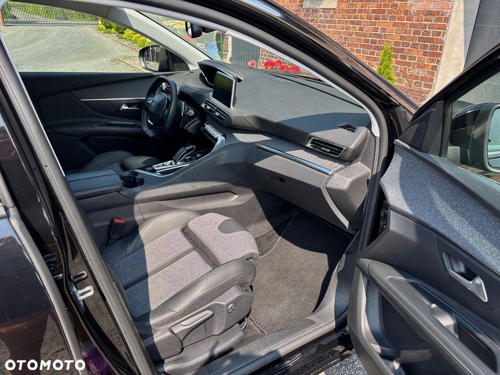 Peugeot 3008 1.5 BlueHDi GT Pack S&S EAT8 - 18