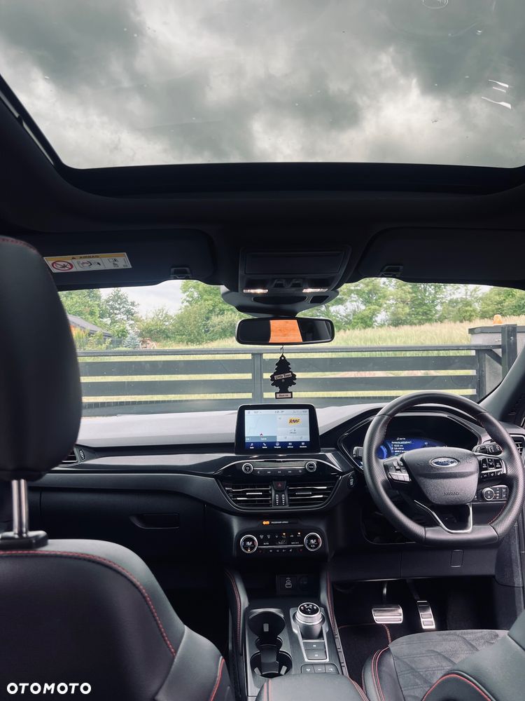 Ford Kuga 2.5P PHEV FWD ST-Line X - 14