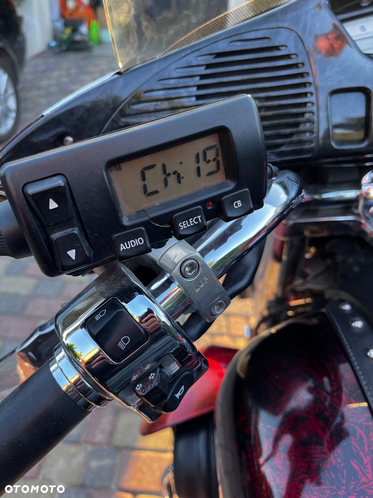 Yamaha XVZ - 17
