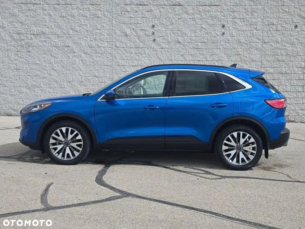 Ford Escape 2.0 EcoBoost AWD Titanium - 2