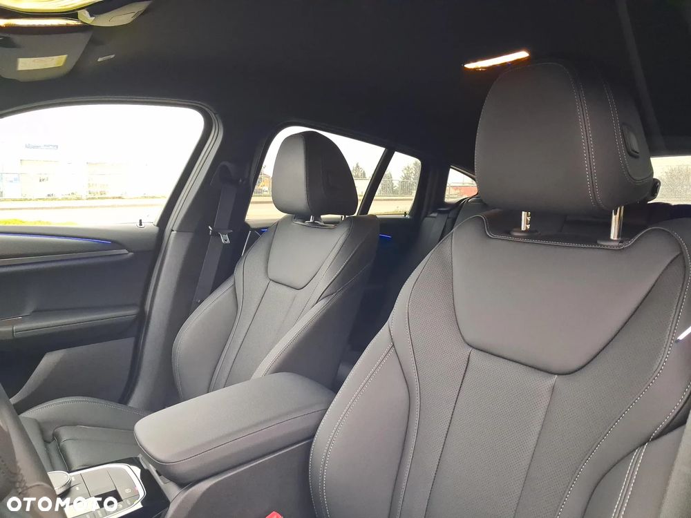 BMW X4 xDrive20d mHEV M Sport sport - 12