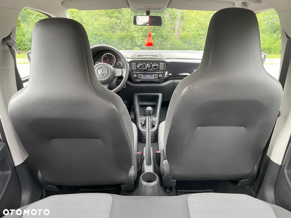 Volkswagen up! - 19