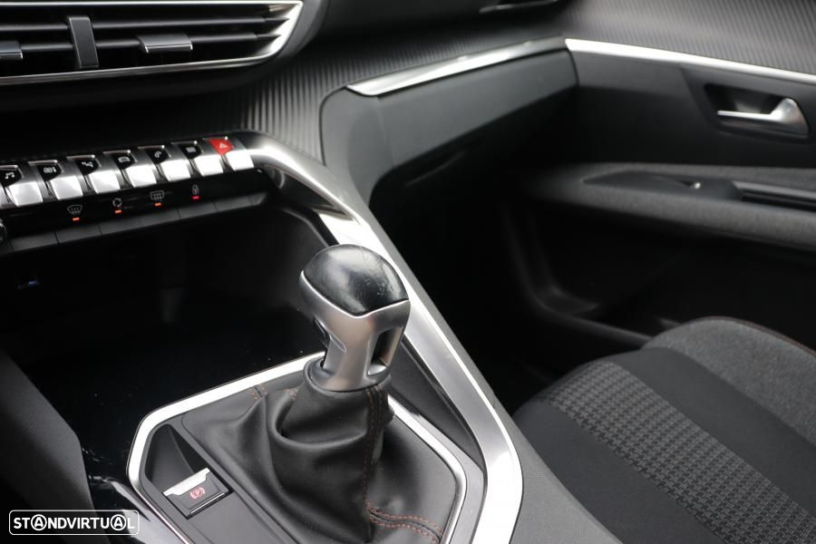 Peugeot 3008 1.5 BlueHDi Style - 18