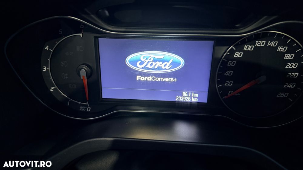 Ford S-Max 2.0 TDCi Powershift Titanium - 13